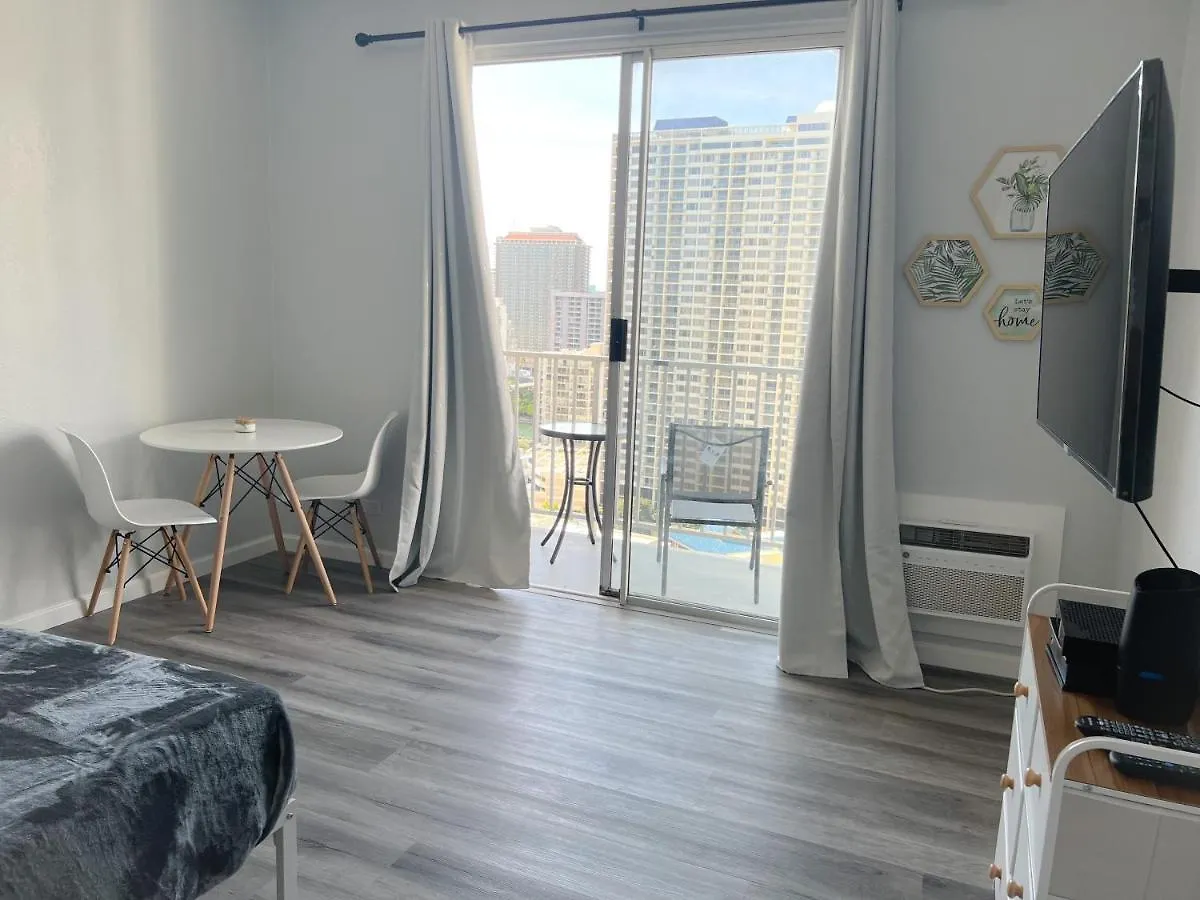 Apartment Refreshing Inn On The Park Condo Honolulu United States